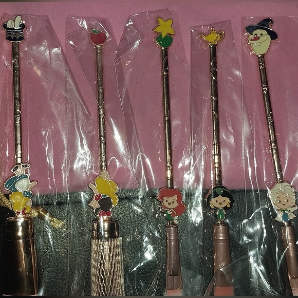 Disney bag with brushes - Picture 4 of 5